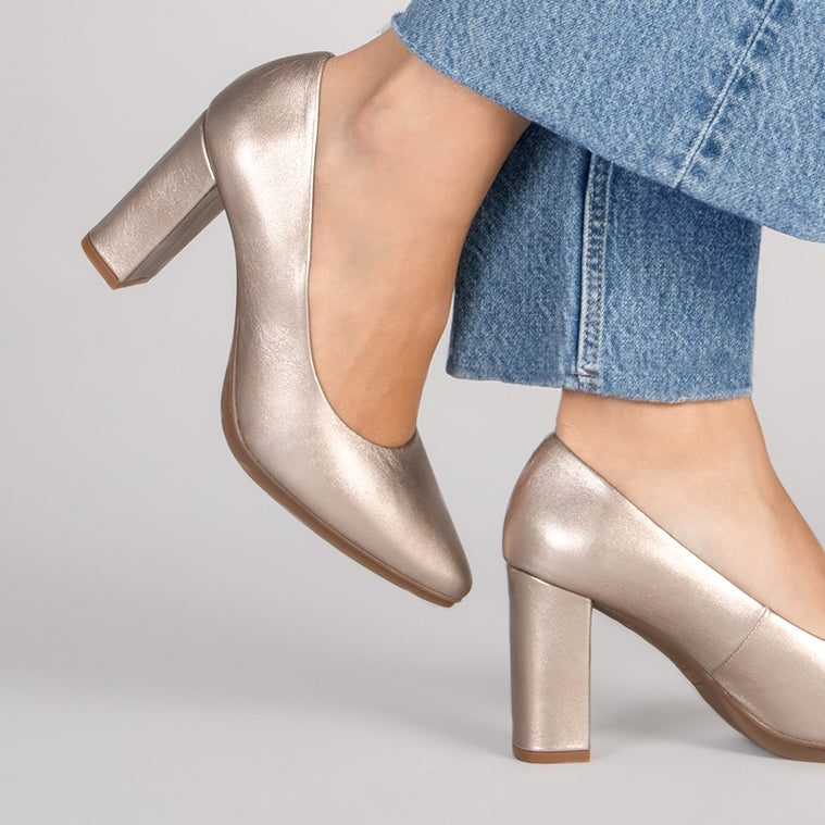 URBAN SPLASH - Zapatos de tacón con piel metalizada en PLATINO
