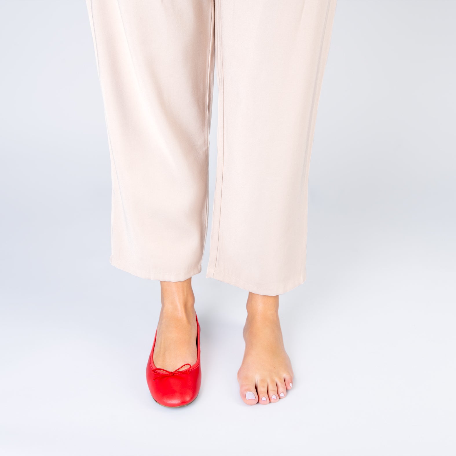 CAMPANILLA - Ballerines Baresoft à nœud ROUGE