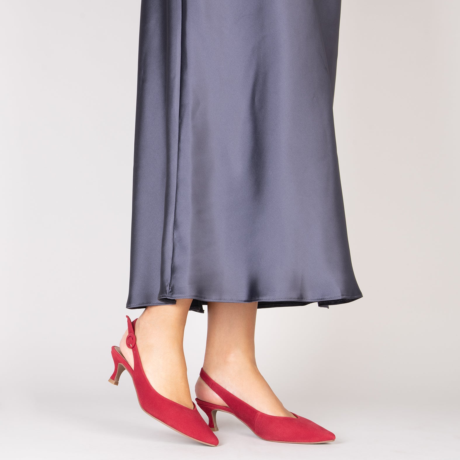 CARMEN – RED low heel slingback