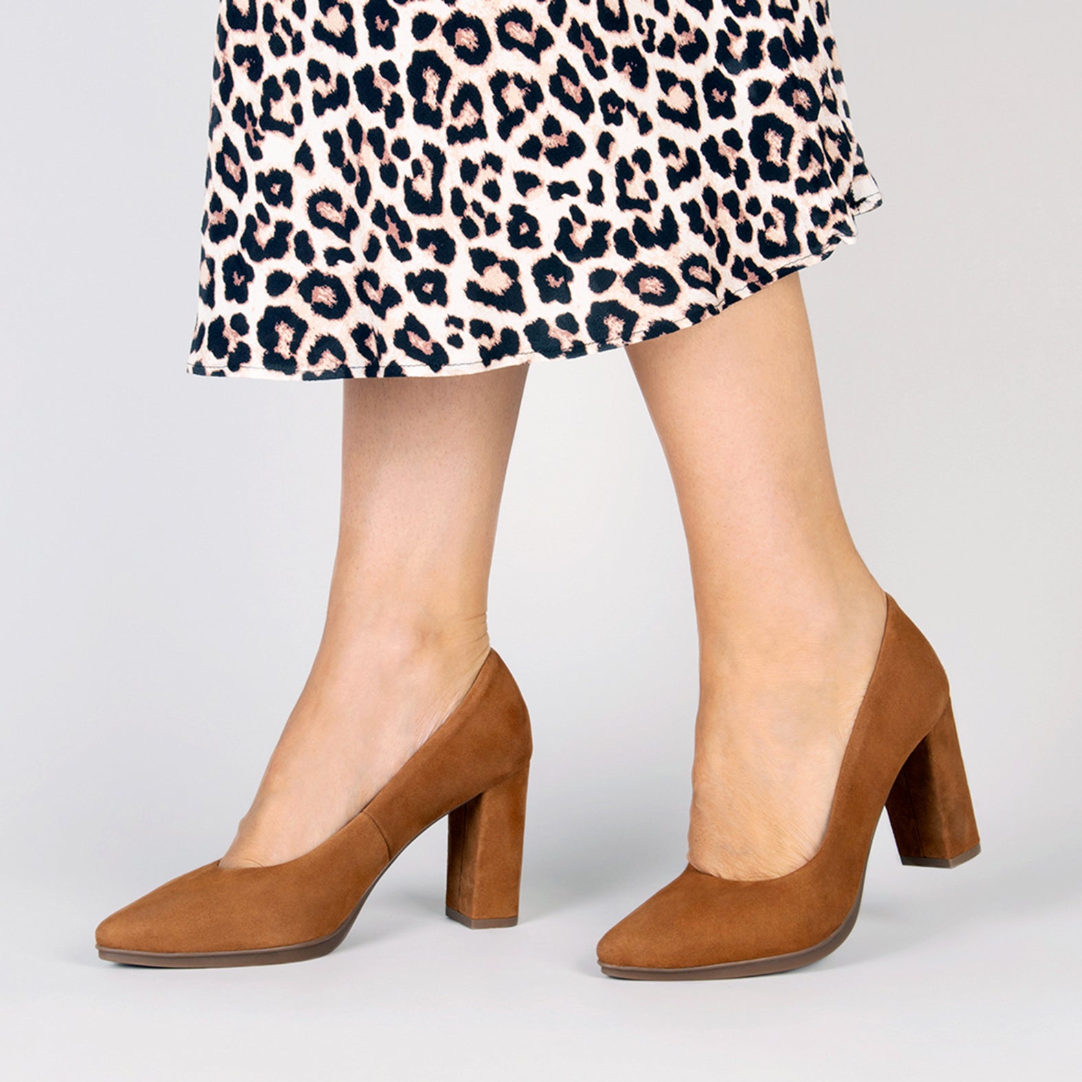 URBAN – Sapatos de salto alto em camurça CAMEL
