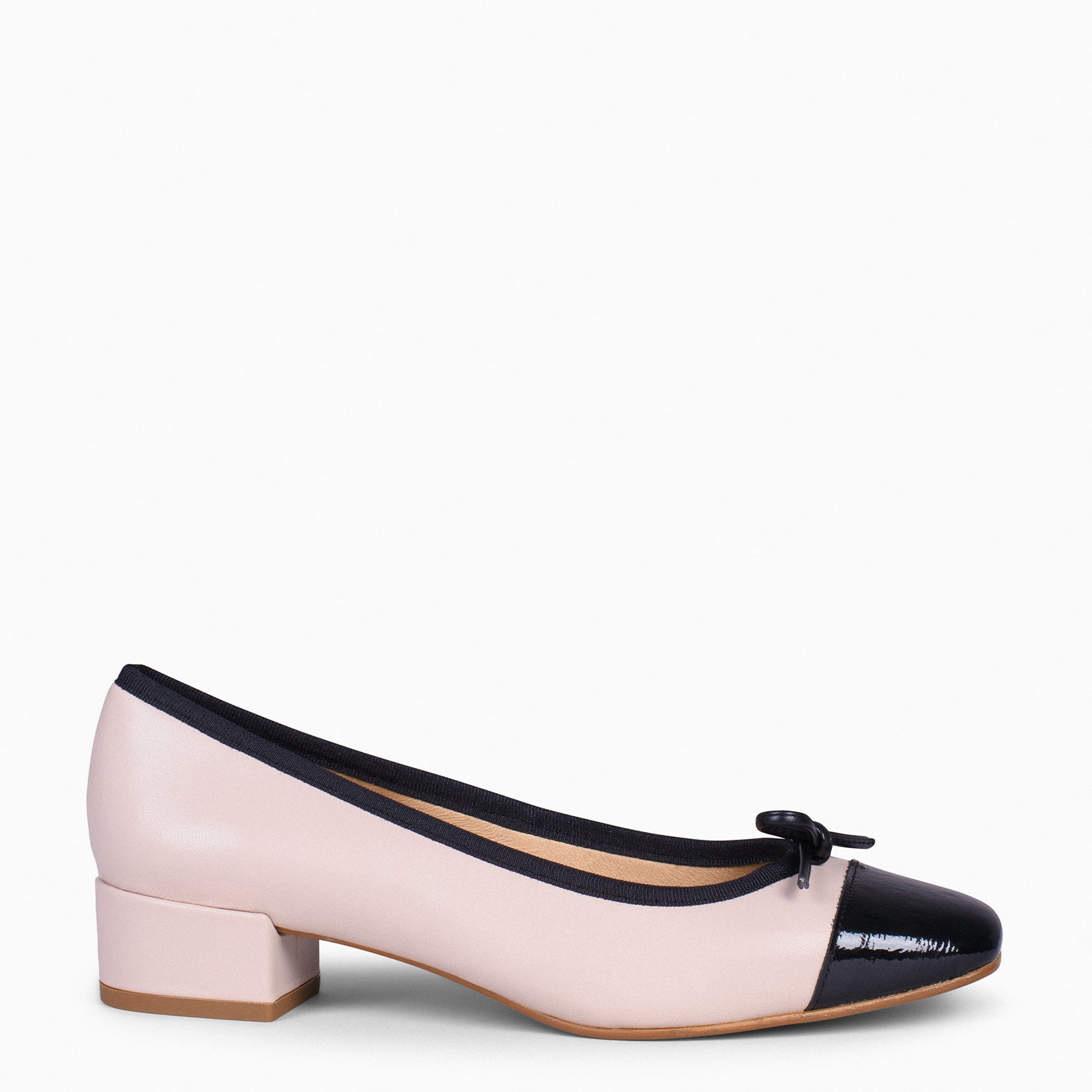 GLAMOUR – NUDE ballerina with heel and patent toe 