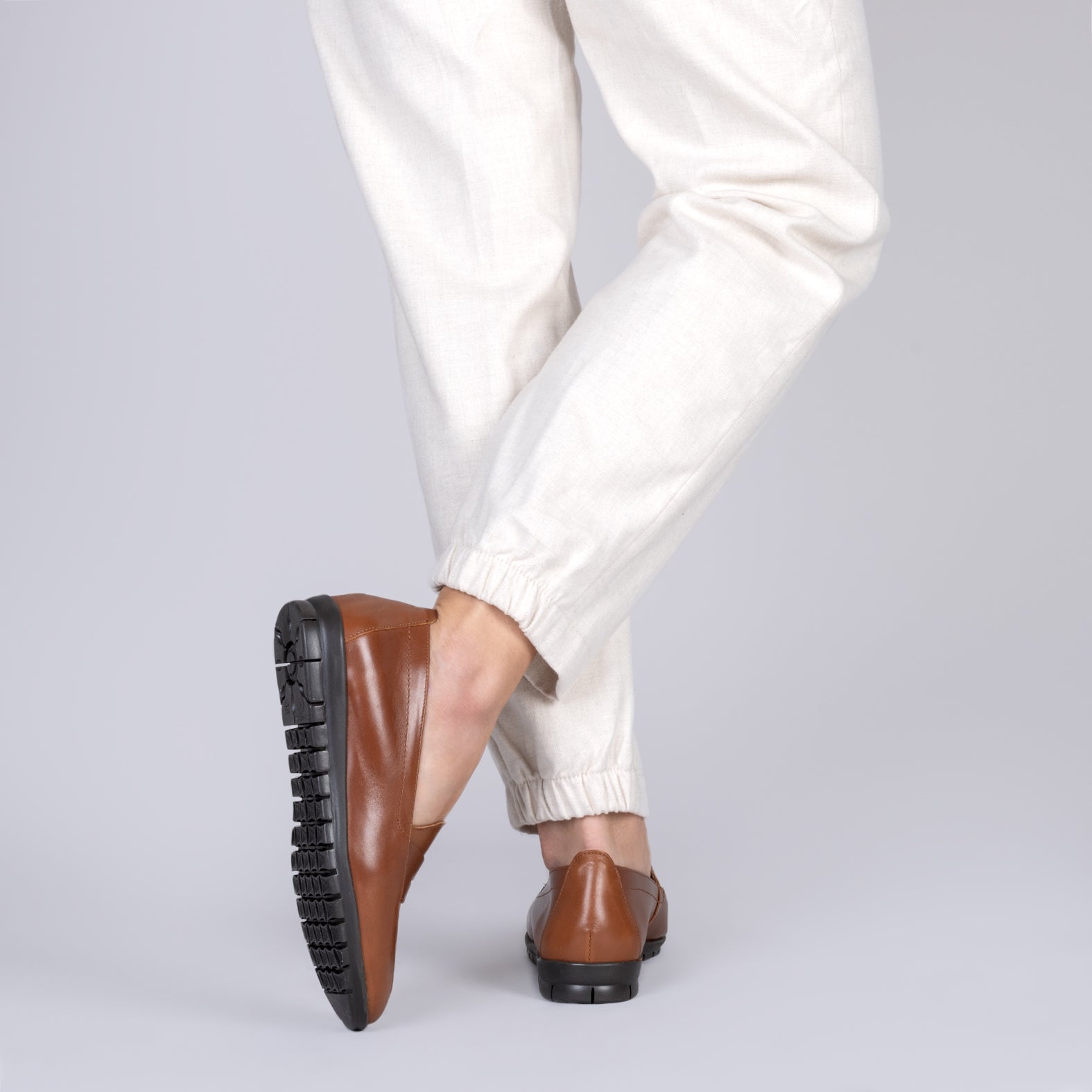 360 - Mocasines con antifaz CAMEL