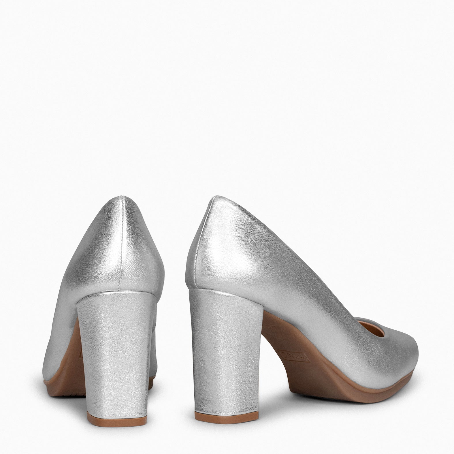 URBAN SPLASH – SILVER metallic leather heels