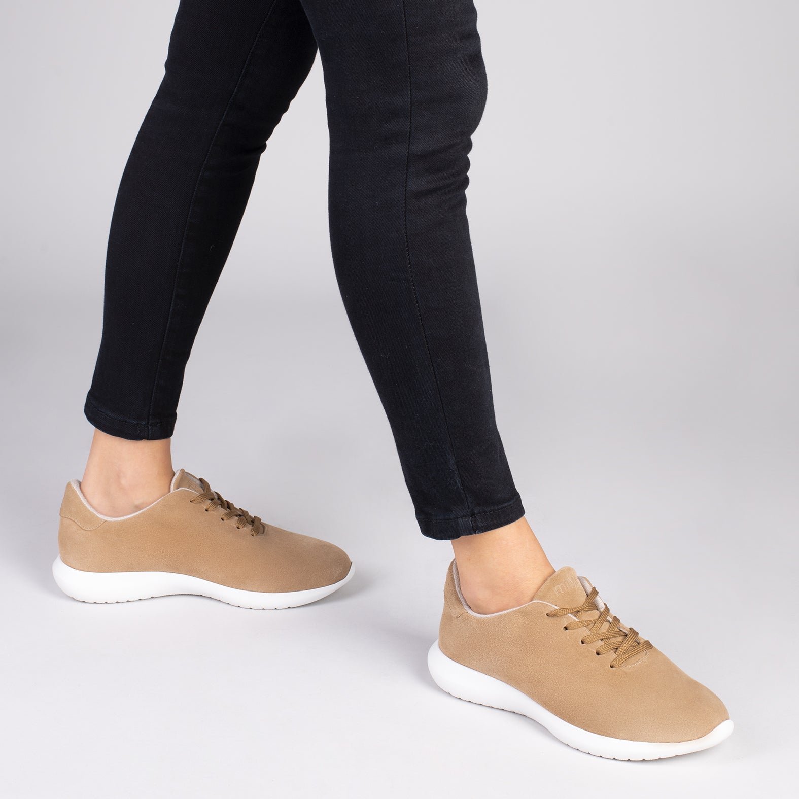 WALK – Zapatillas cómodas de mujer BEIGE