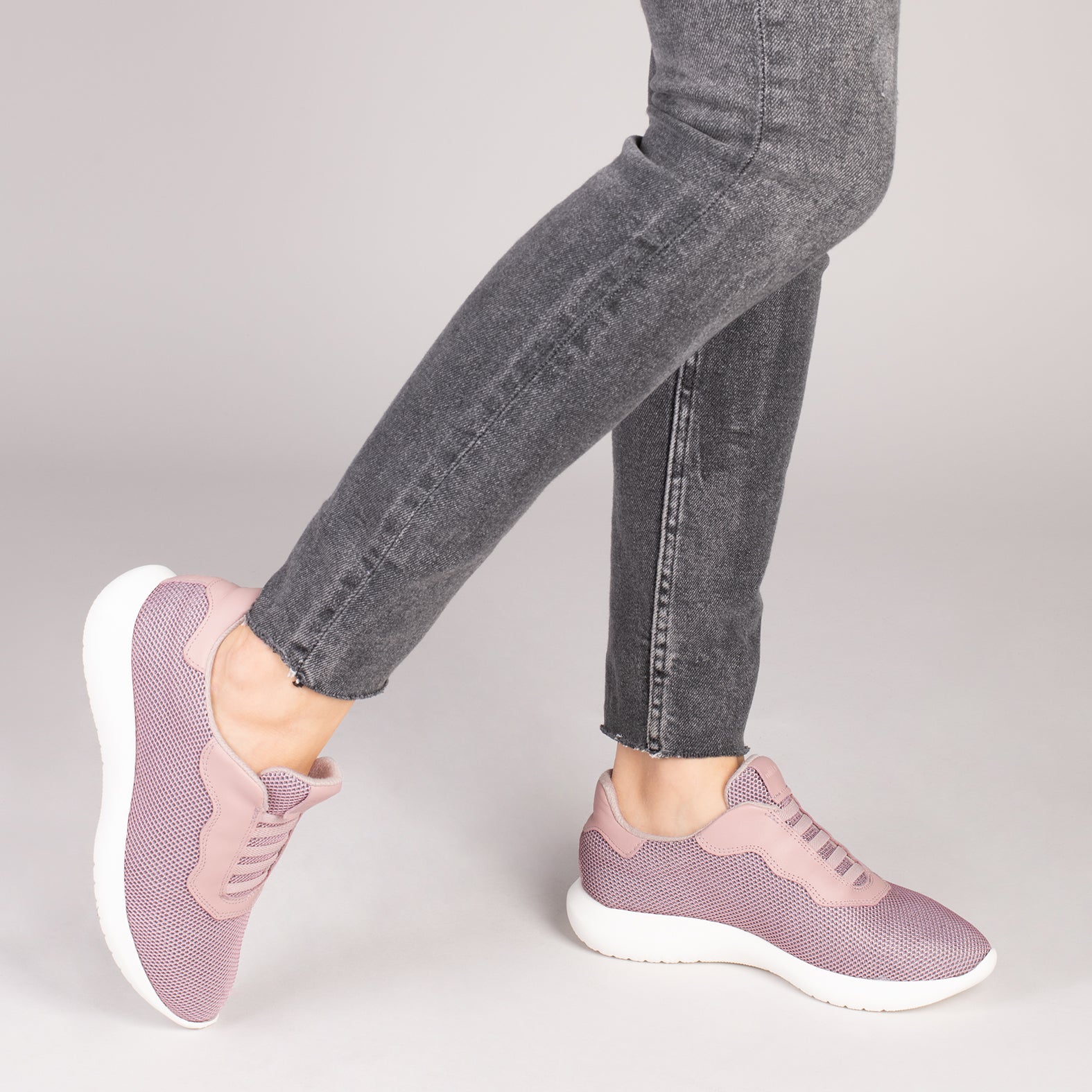 SPORT – PINK comfortable sock-free sneakers