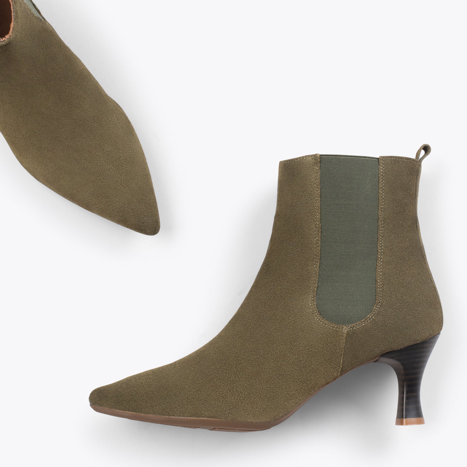 CHIC – KHAKI chelsea high heel booties