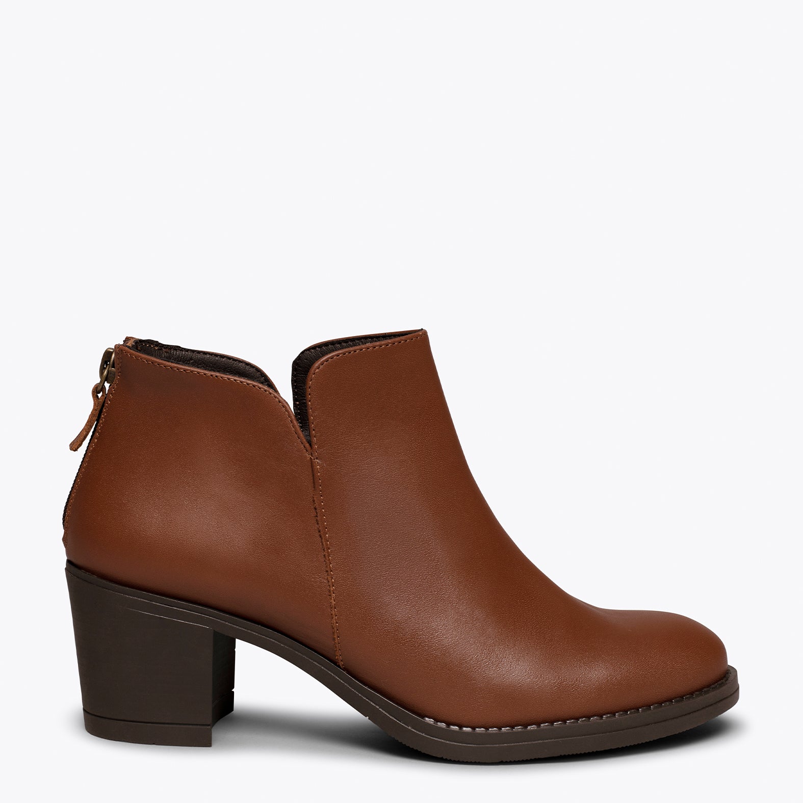 LOOK – CAMEL classic leather bootie