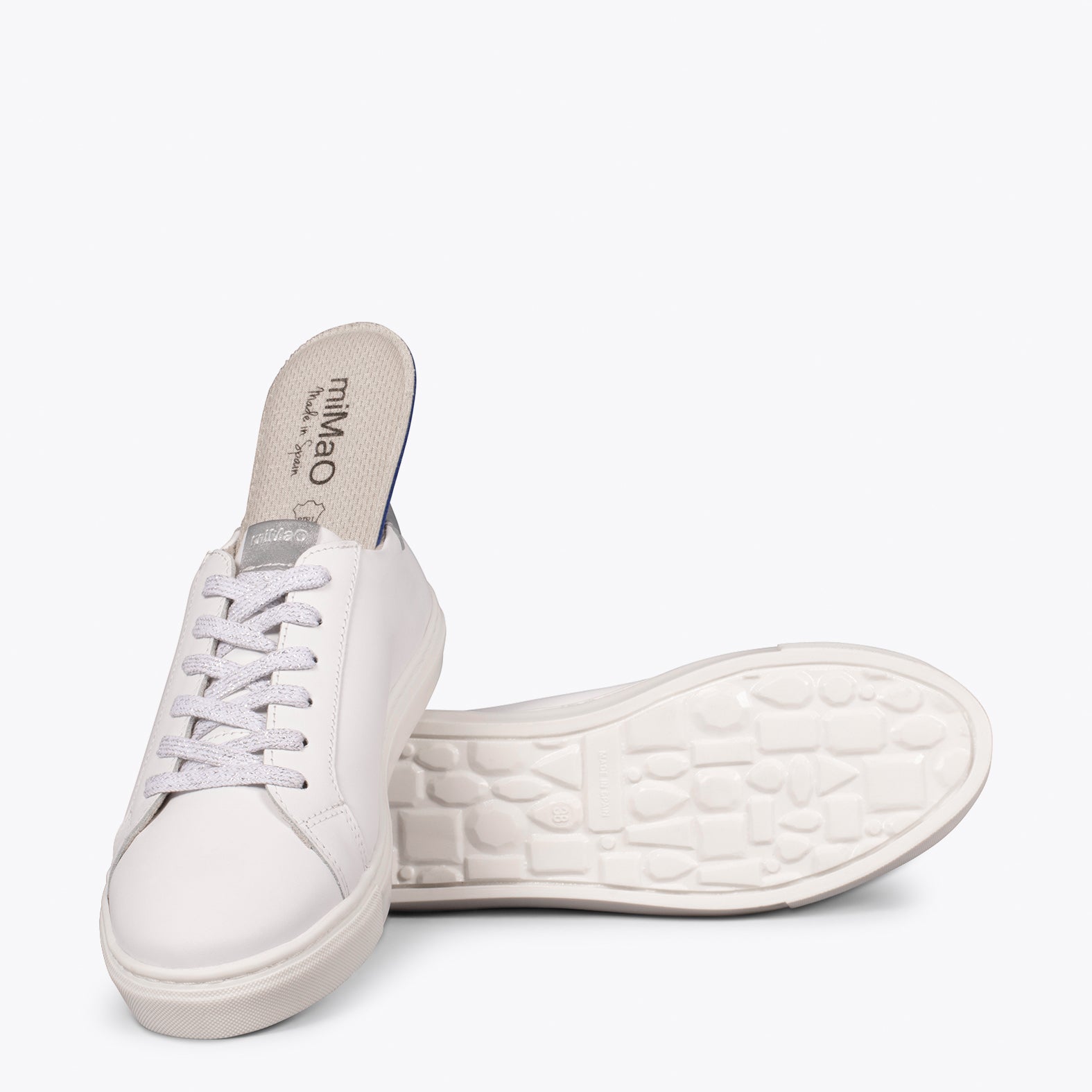 SNEAKER – WHITE and SILVER elegant lifestyle sneakers