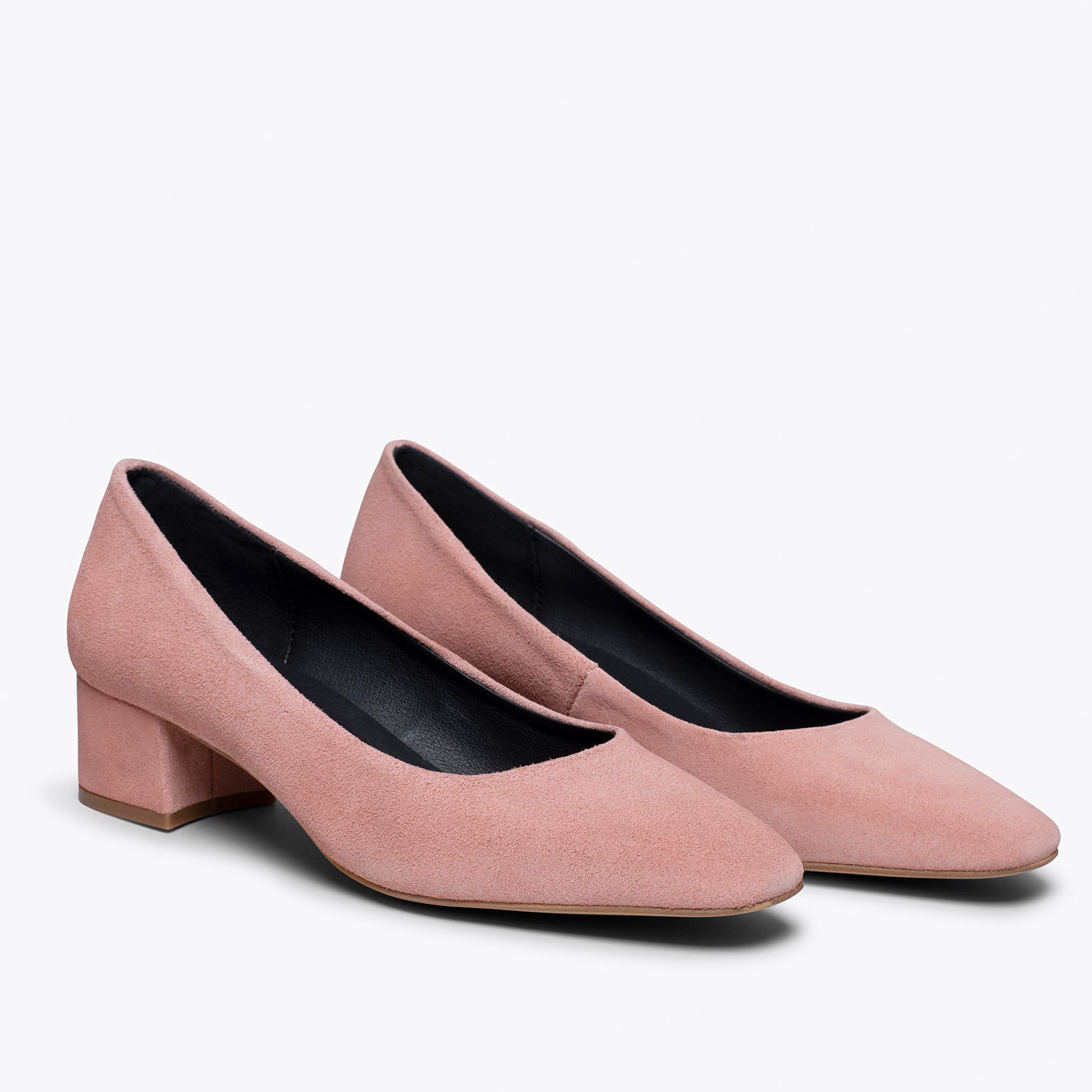 TREND – NUDE square pointed mid heel