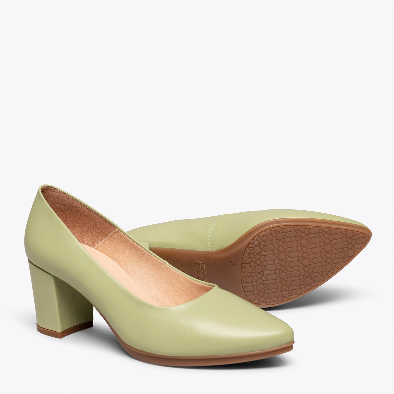 Zapatos de Piel Hechos en EspañaZapatos de Piel Hechos en España