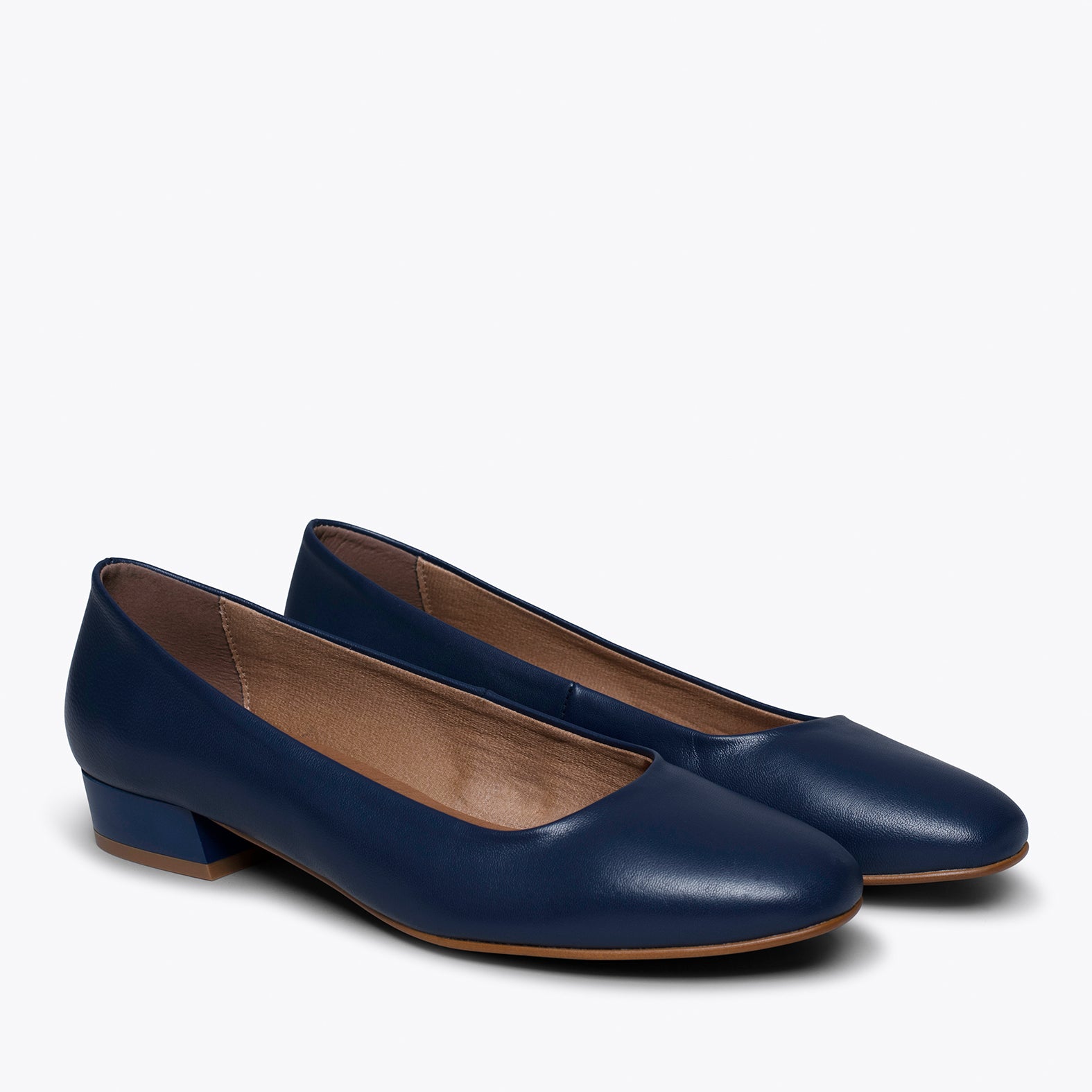 Womens navy low deals heel dress shoes