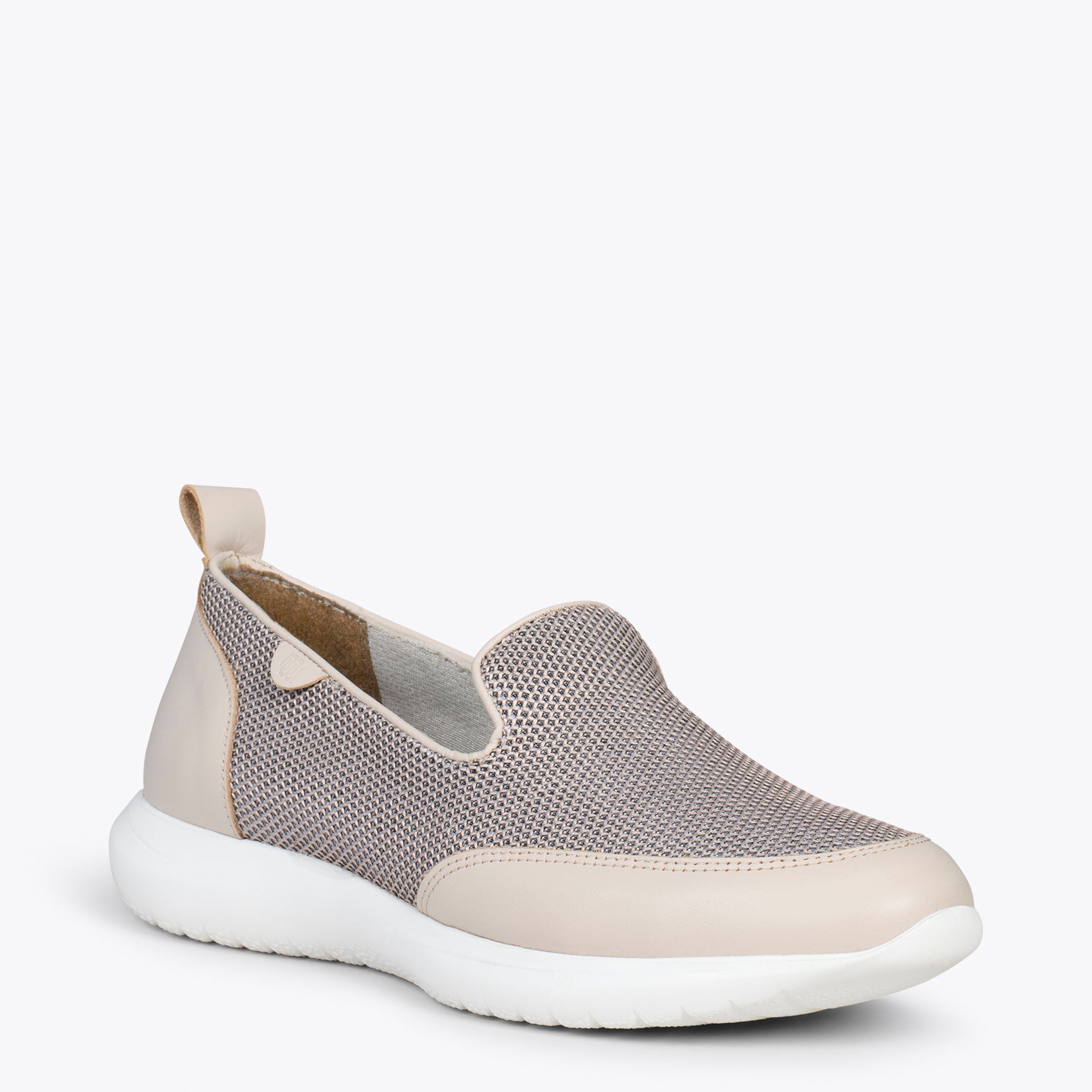 SLIPPER SPORT – BEIGE sneakers with no laces and mesh design
