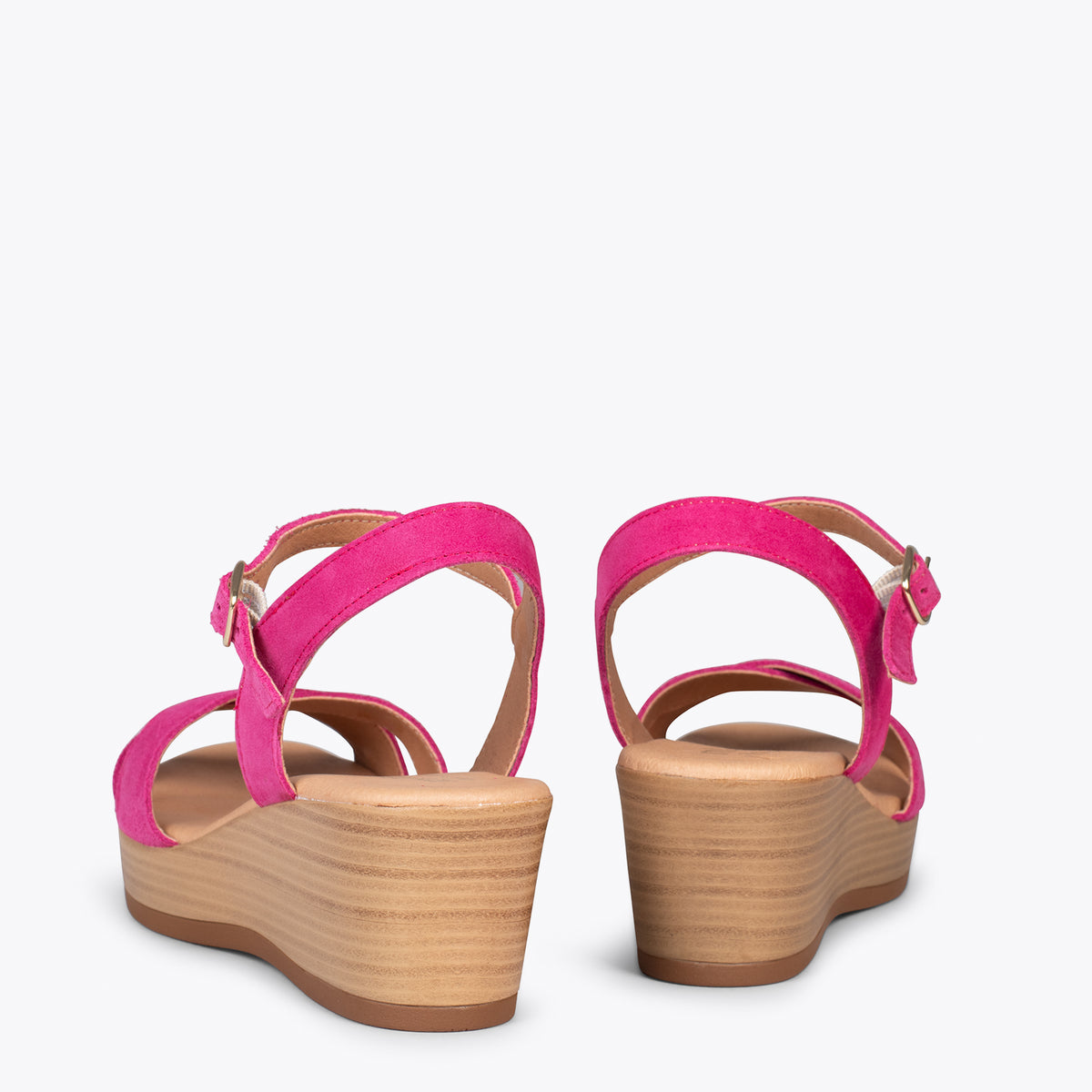 SEA- FUCHSIA comfortable sandal with wedge
