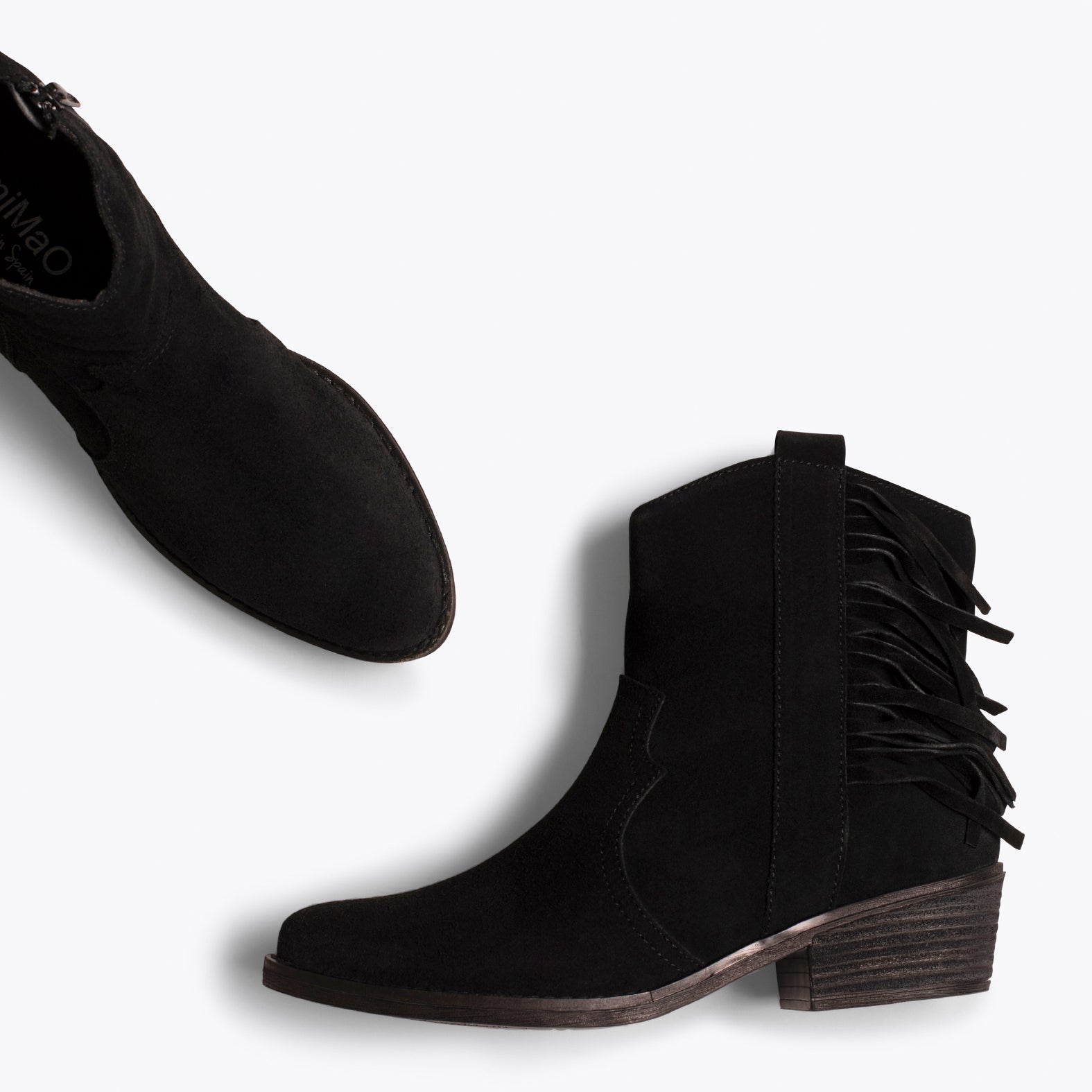 BOHO – BLACK low heel bootie with fringes