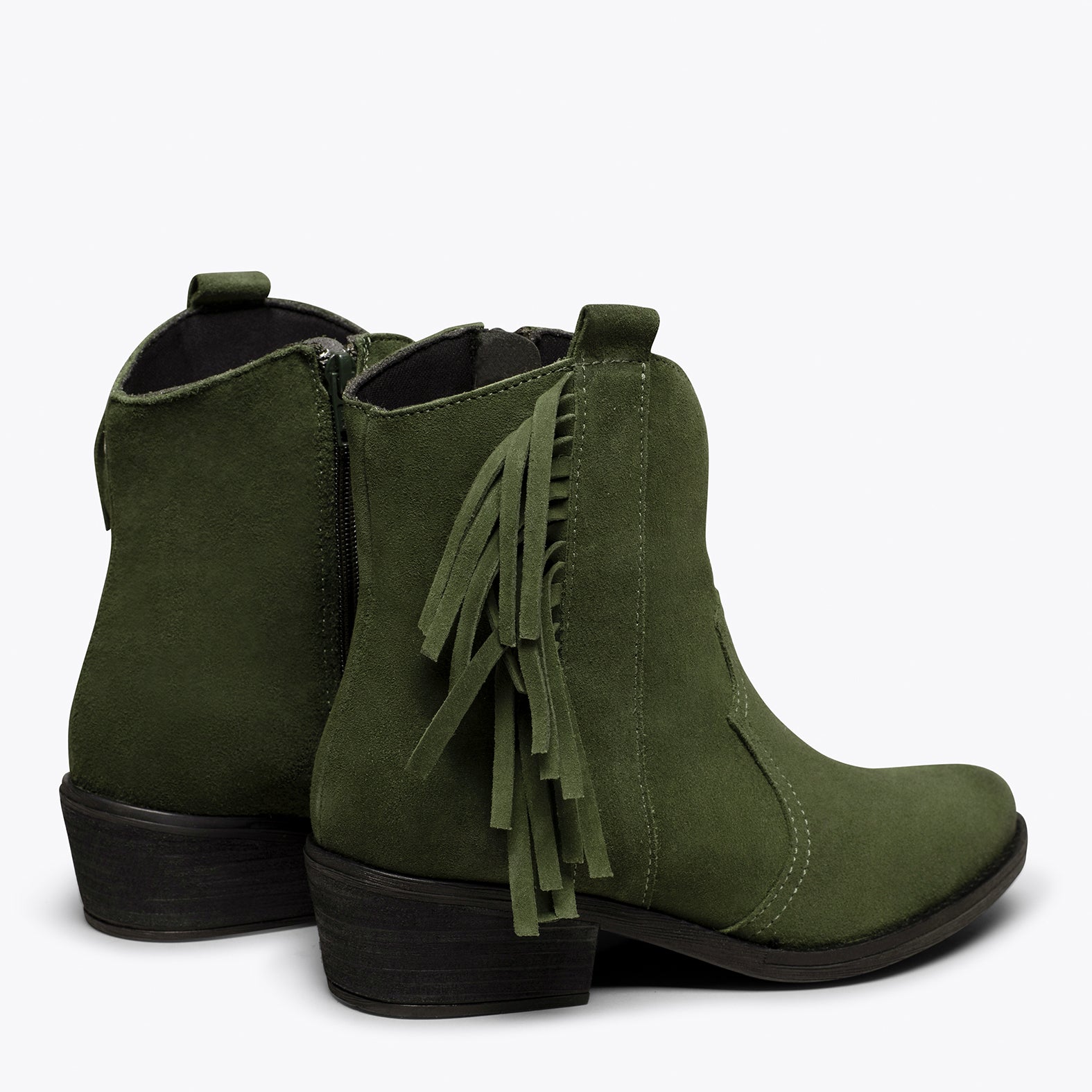 BOHO – GREEN low heel bootie with fringes