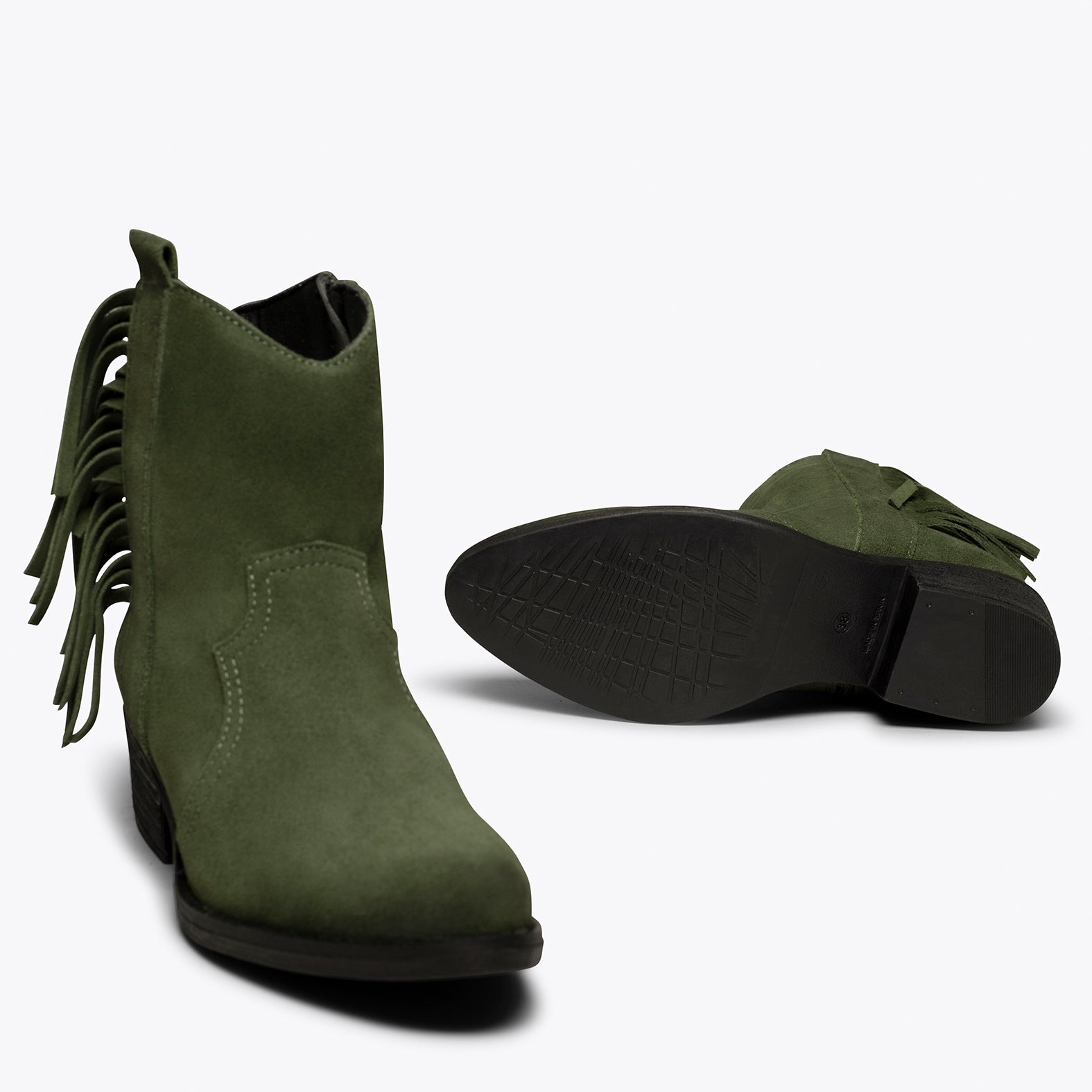 BOHO – GREEN low heel bootie with fringes