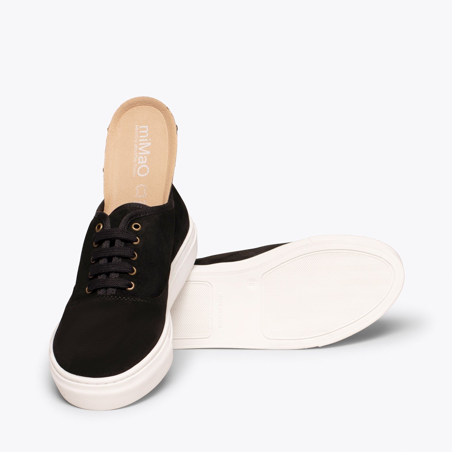 WANDER – BLACK suede sneaker with platform