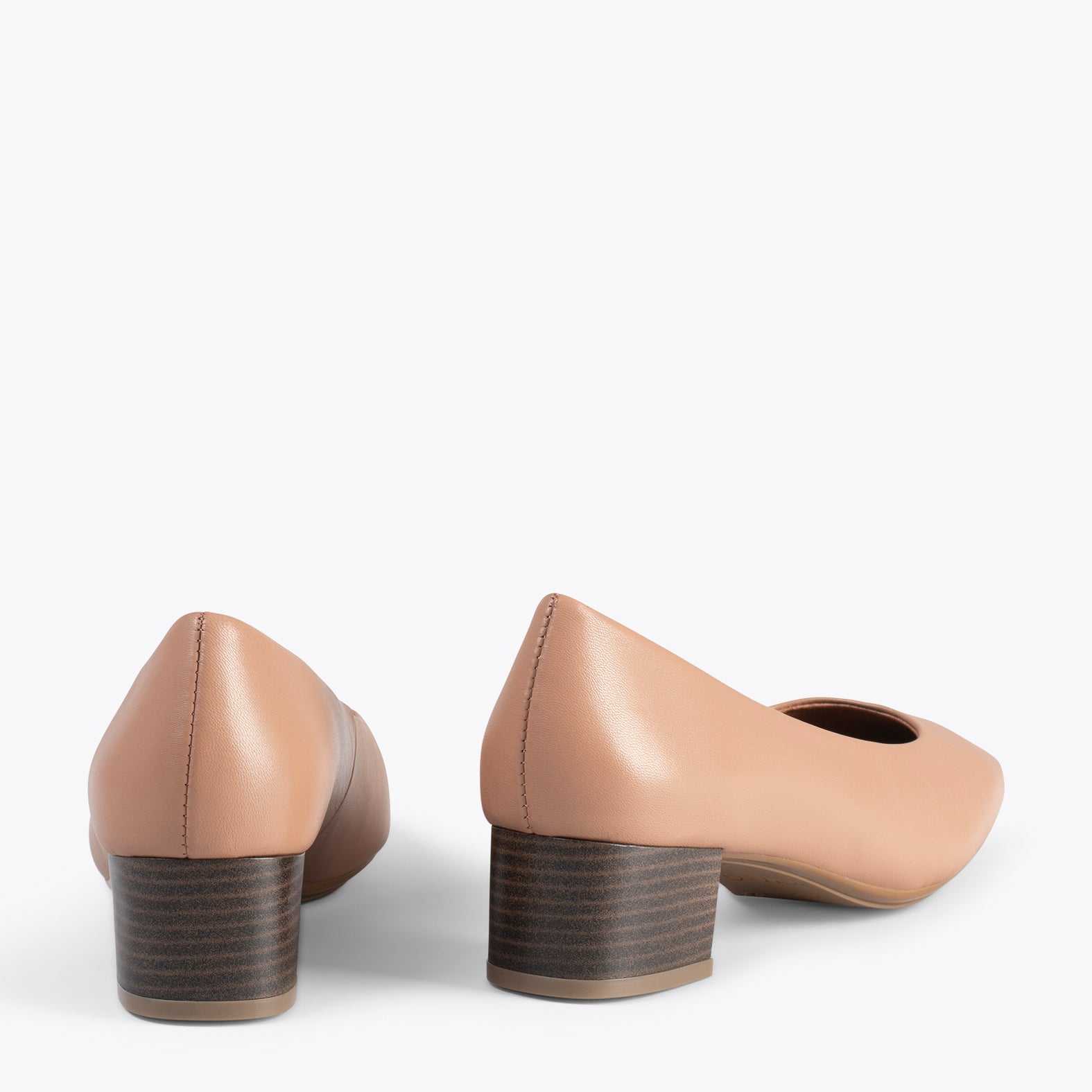 URBAN LADY - Zapatos de tacón bajo de napa NUDE