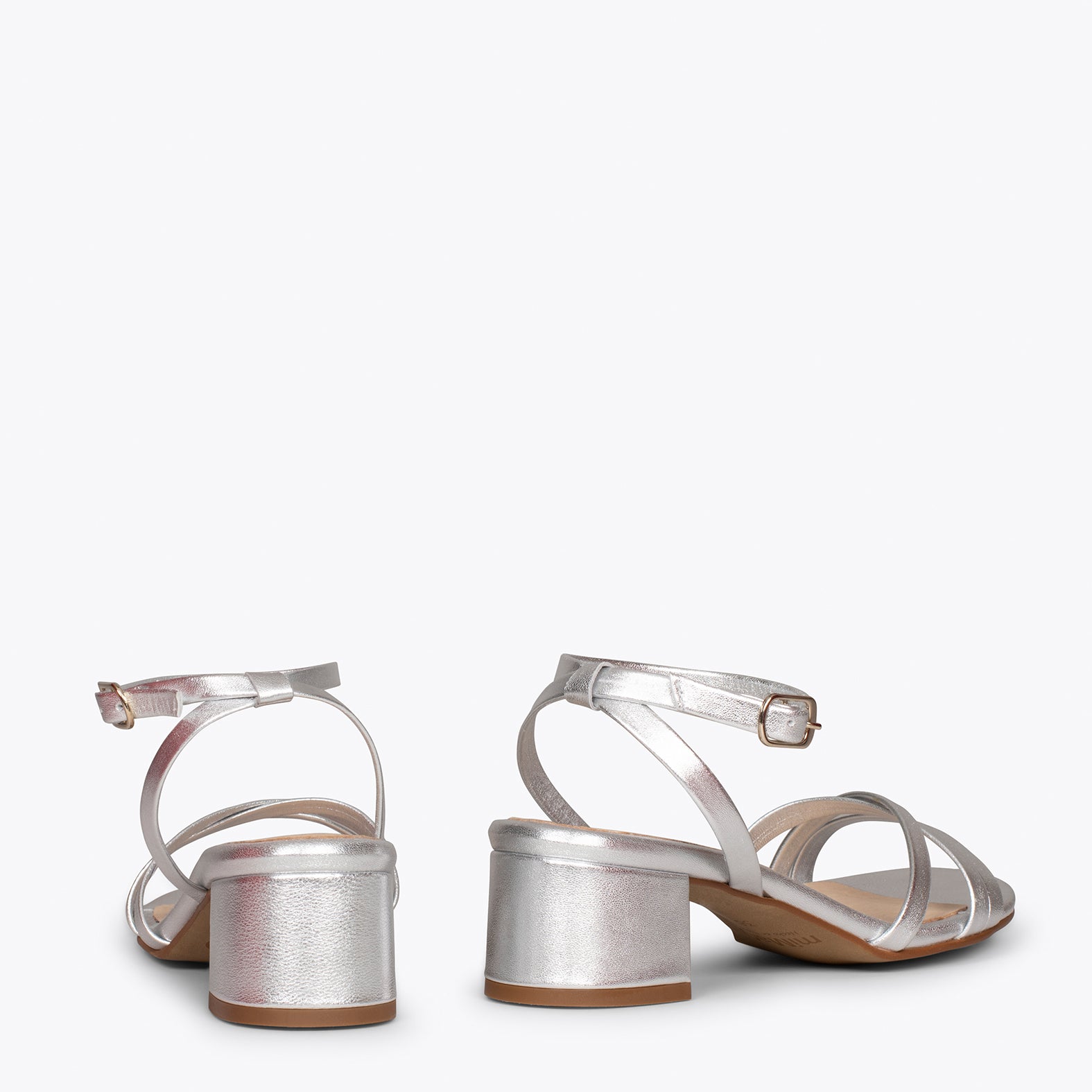 VIENA – SILVER sandals with straps