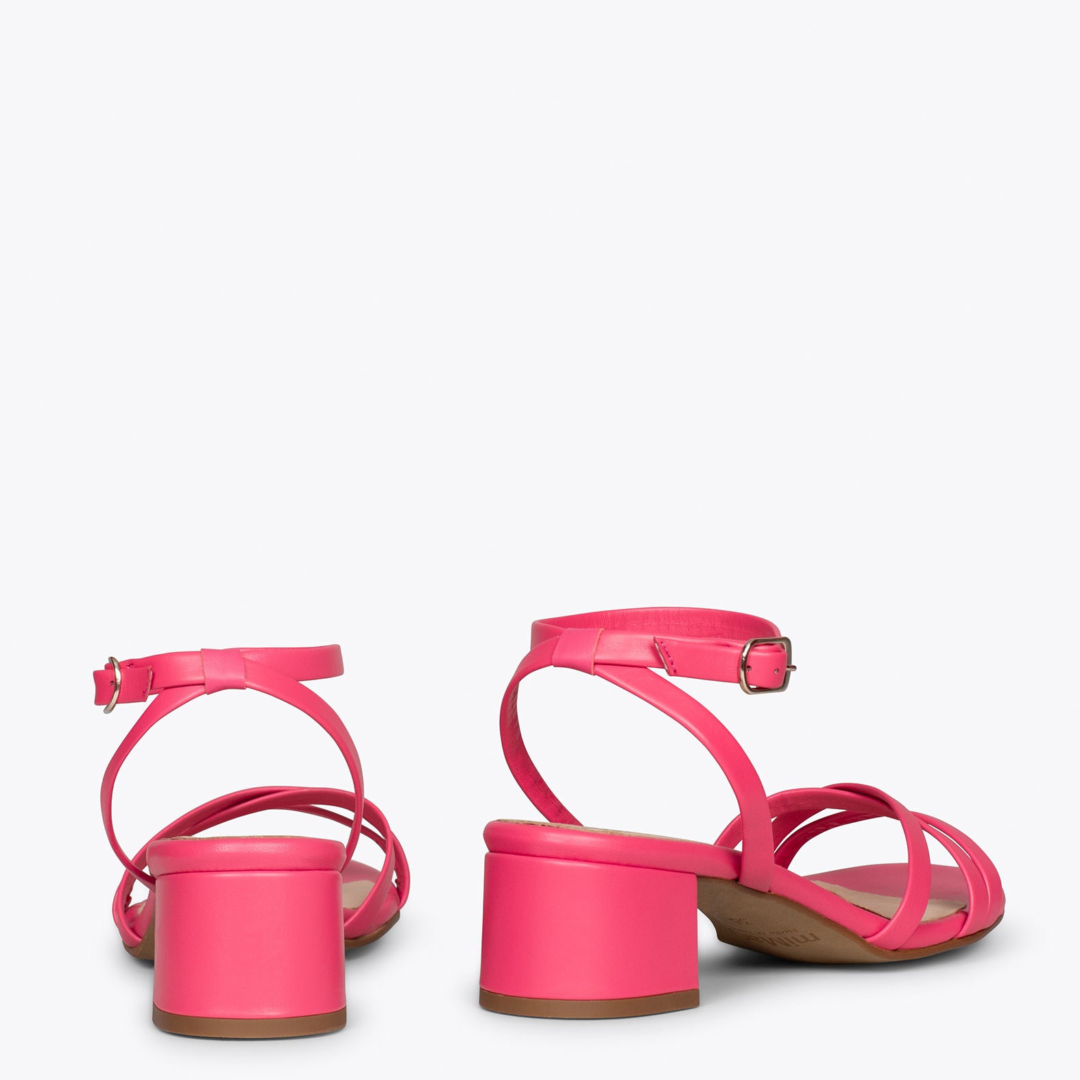 VIENA – FUCHSIA sandals with straps
