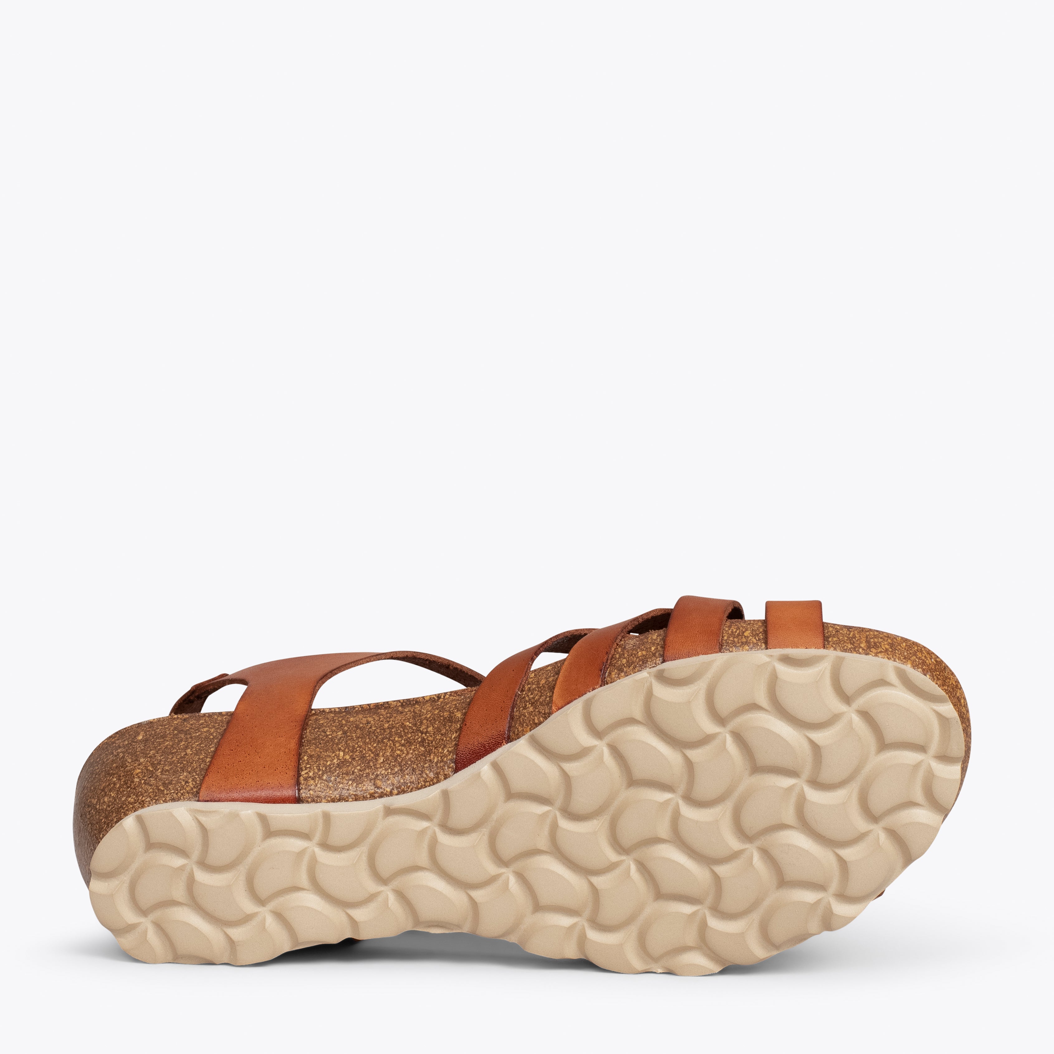 SOFT – CAMEL sandals with BIO wedge
