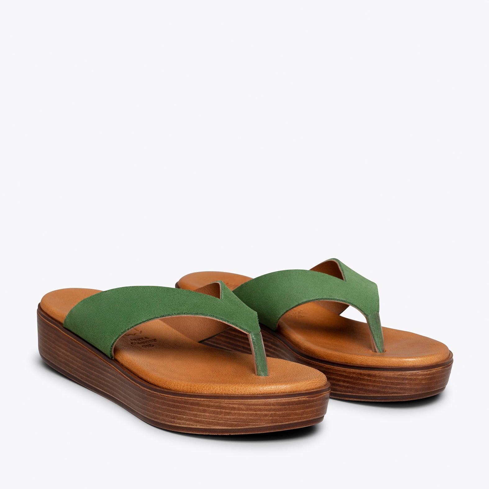 BASIC – GREEN leather flip flops