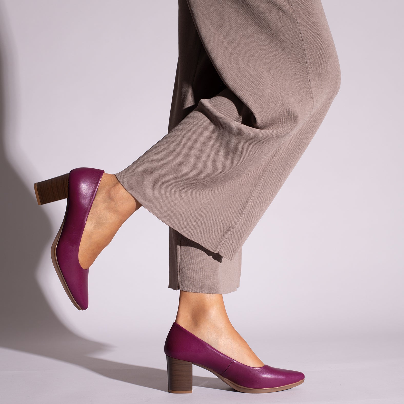 URBAN S SALON - PURPLE mid heel