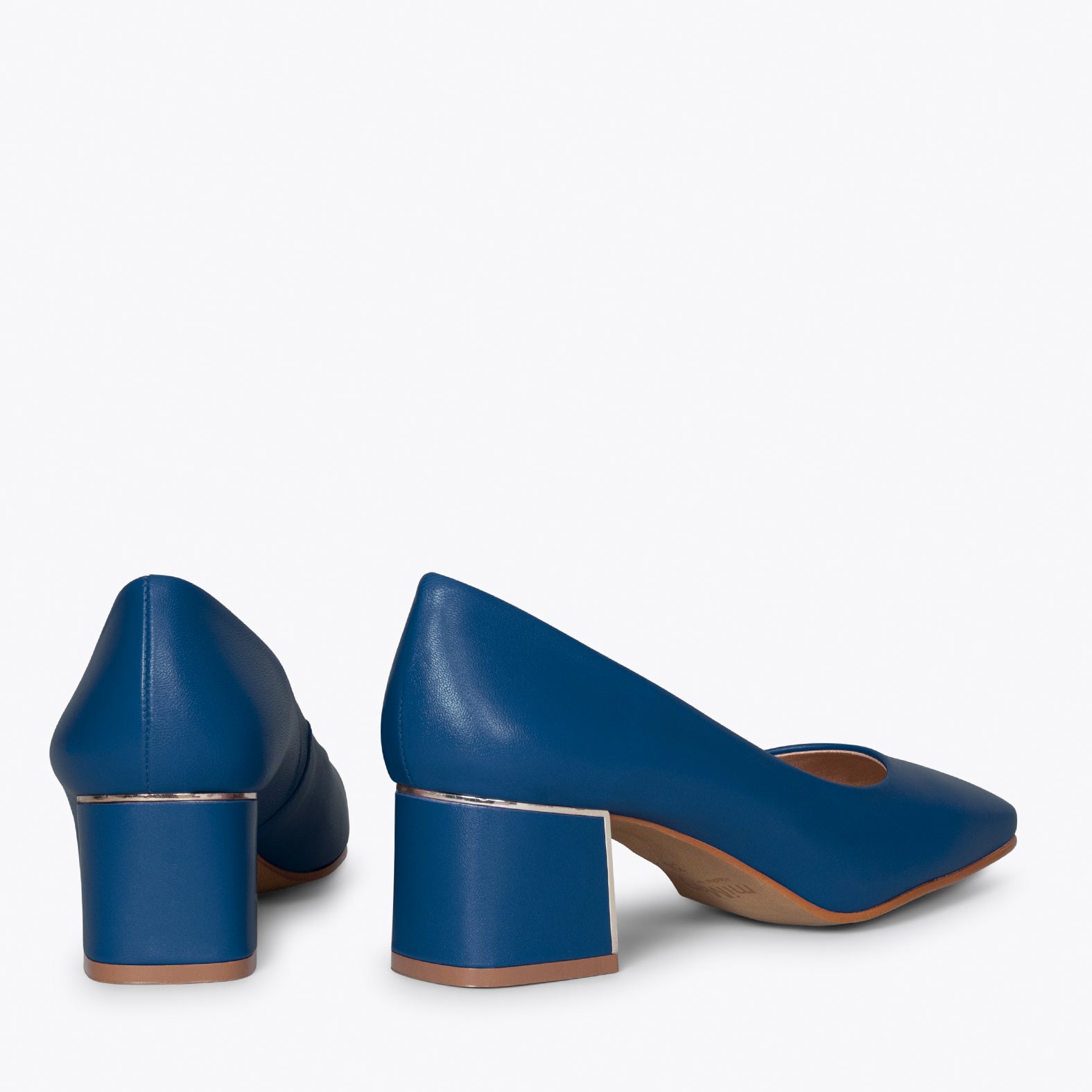 FEMME – NAVY mid heel shoes with square toe