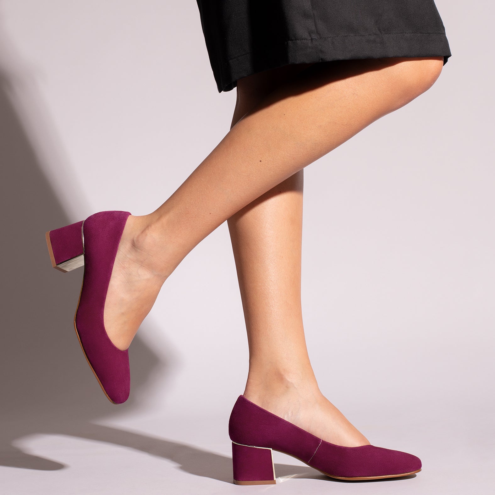 FEMME – WINE mid heeled shoes with square toe