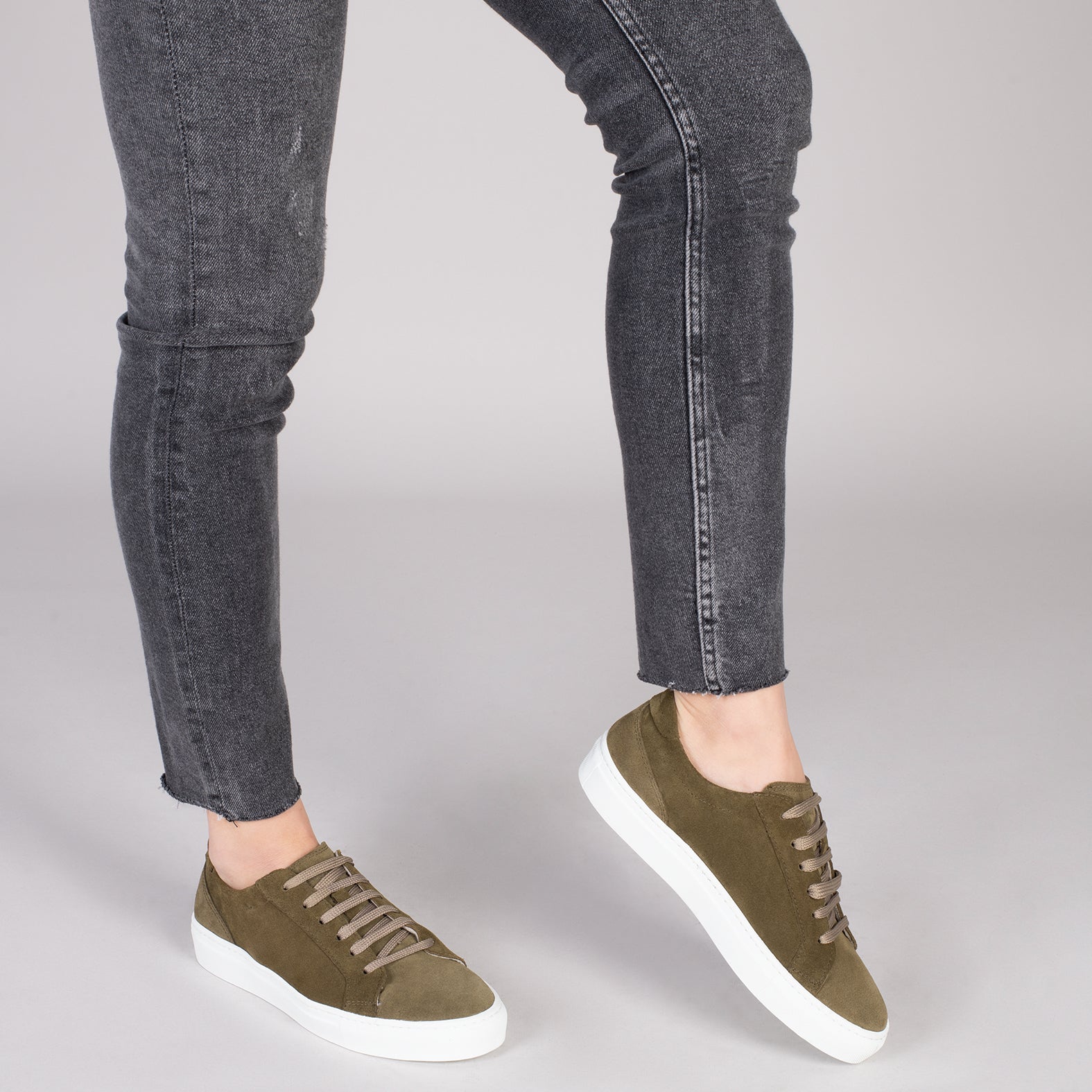 ENJOY – GREEN suede lifestyle sneakers