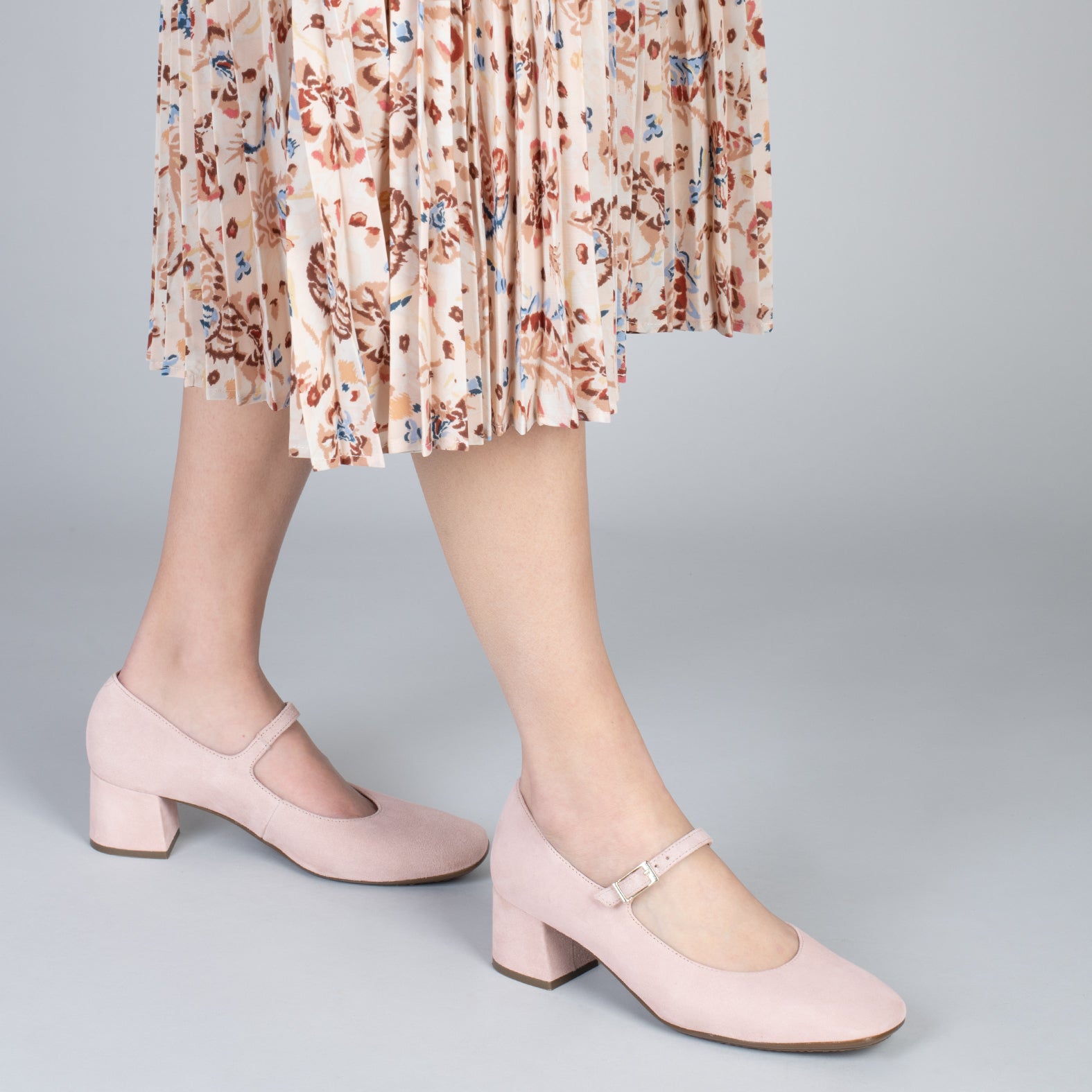 BELLA – NUDE suede leather mary-jane shoes