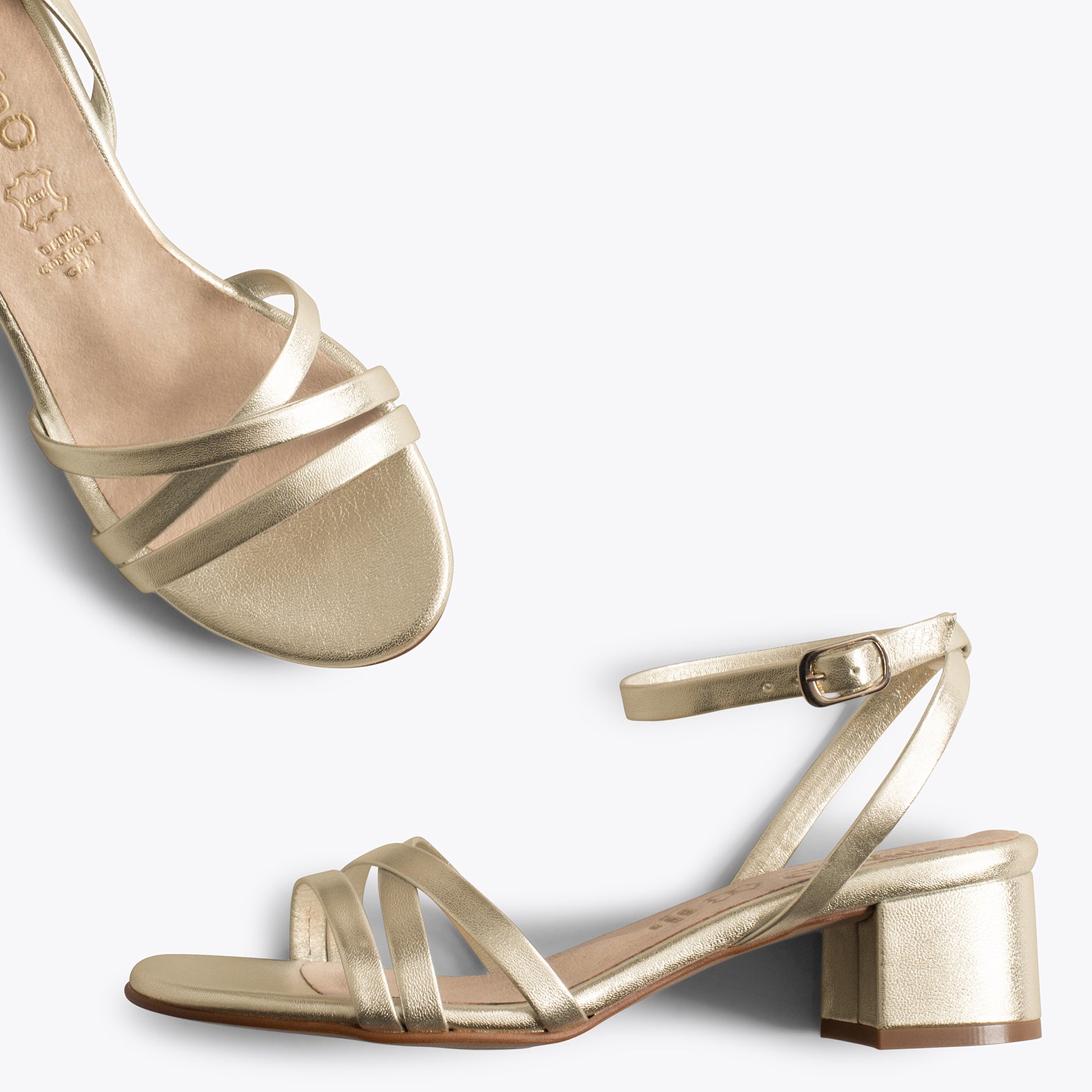 VIENA – GOLD sandals with straps