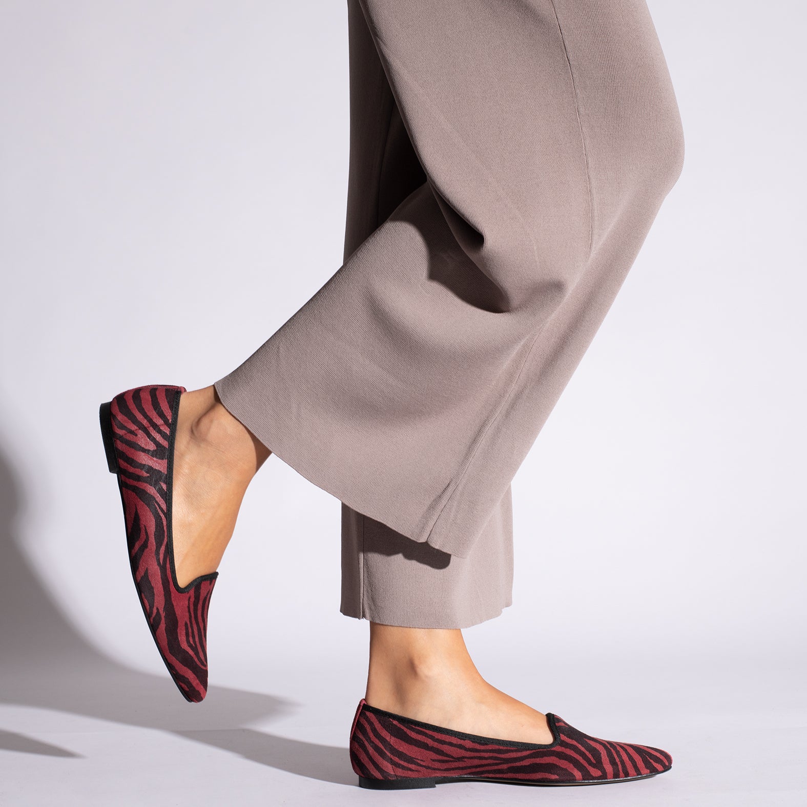 SLIPPER -RED zebra print slipper