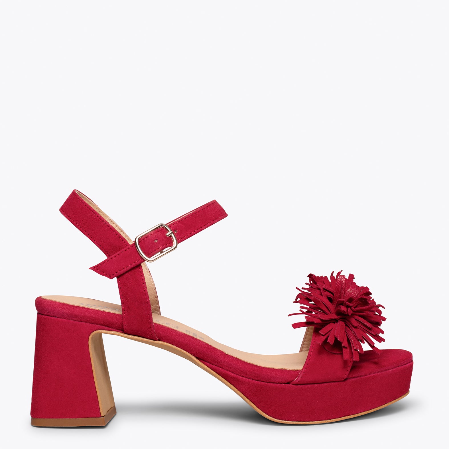 POMPOM – RED mid heel sandals with fringes