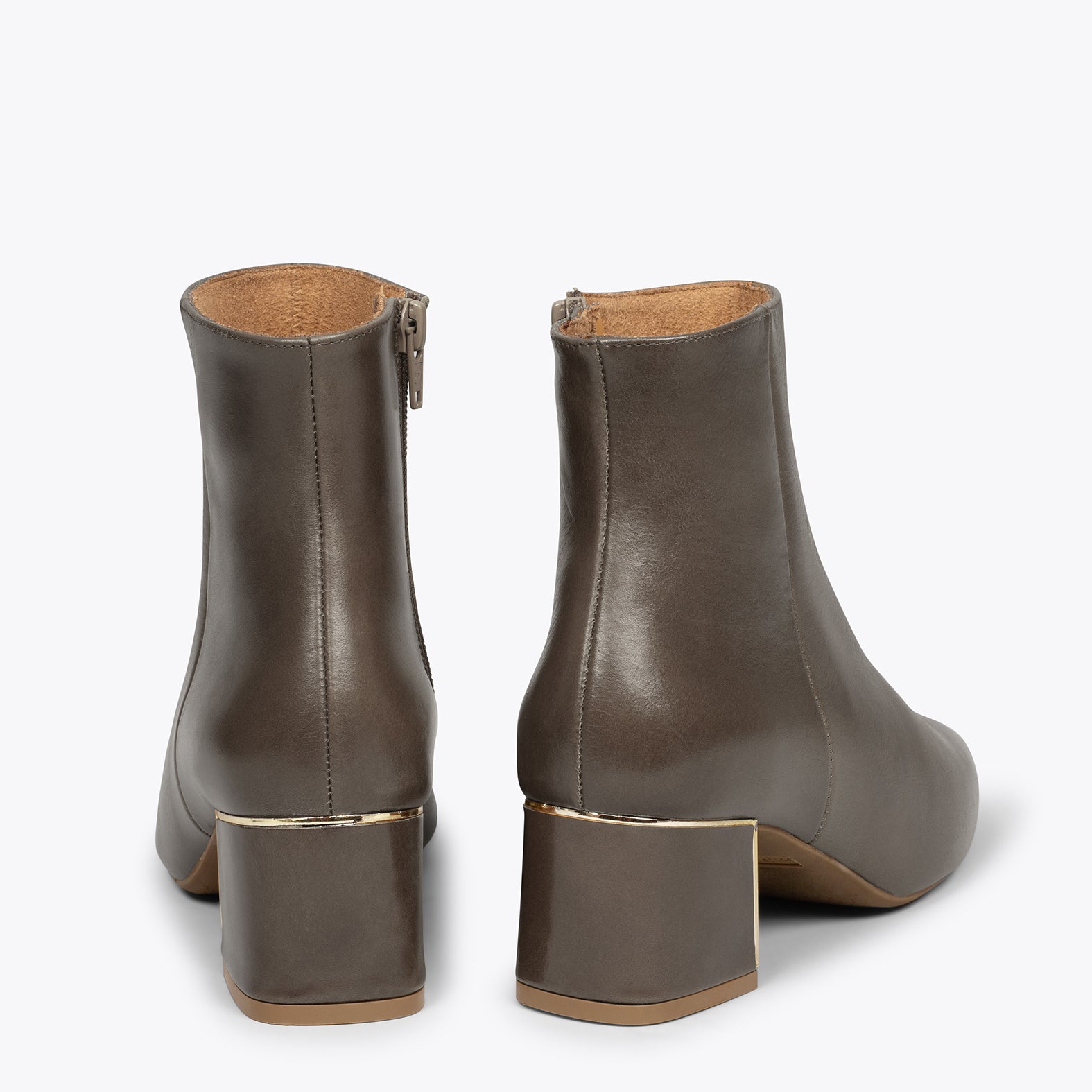 GOLD Botines de tacón TAUPE con detalle dorado - miMaO ®