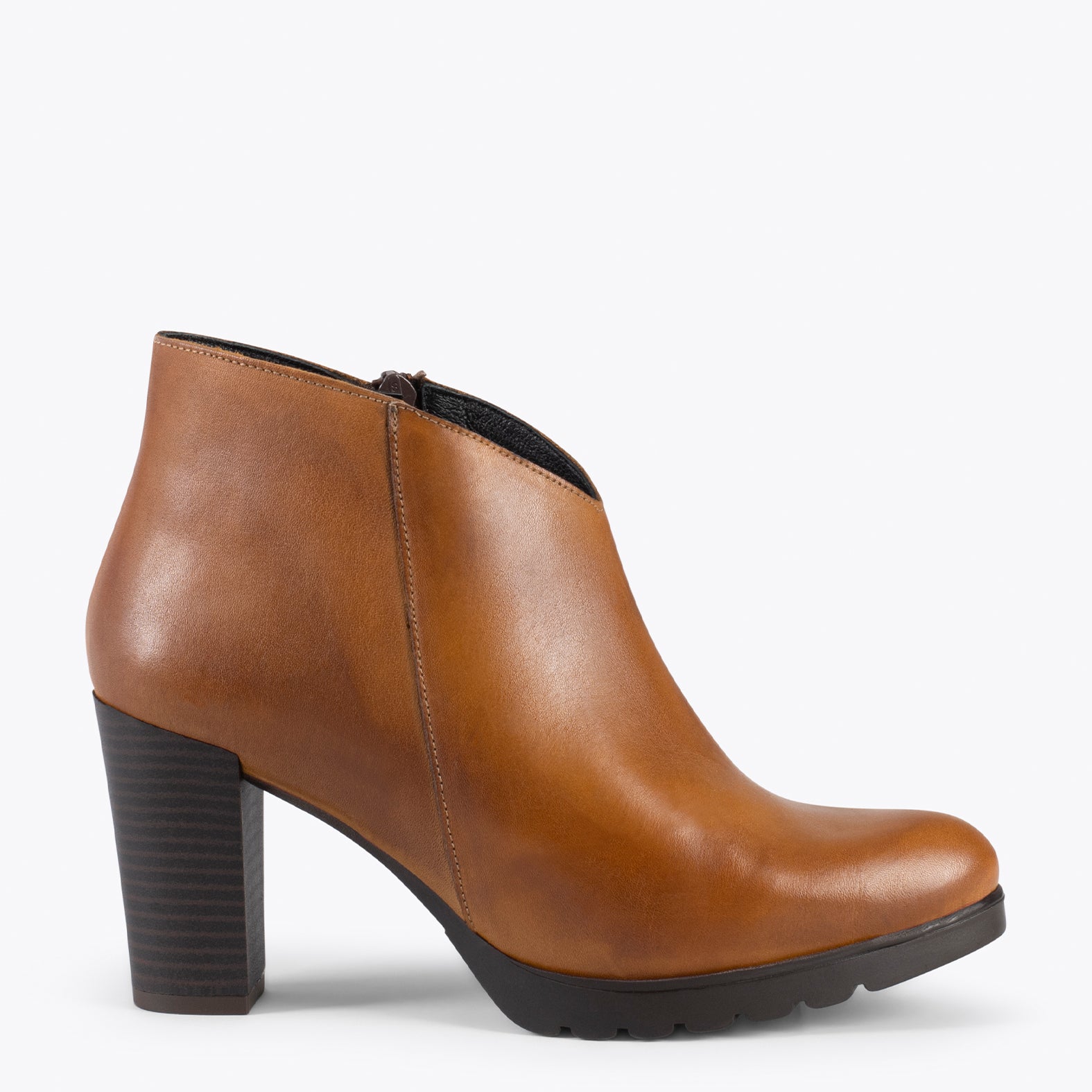 CLASSIC – CAMEL high heel booties