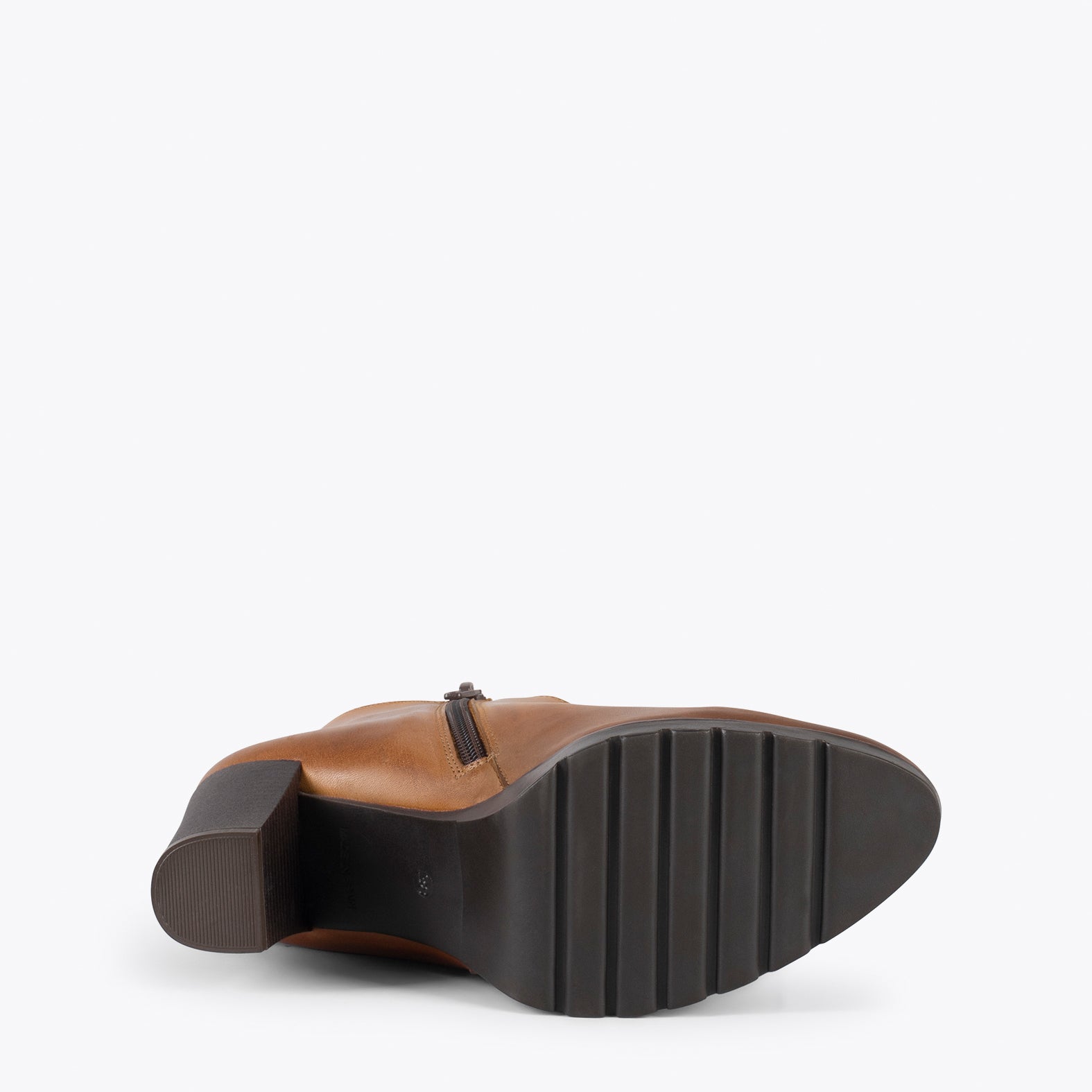 CLASSIC - Botines de mujer con tacón CAMEL