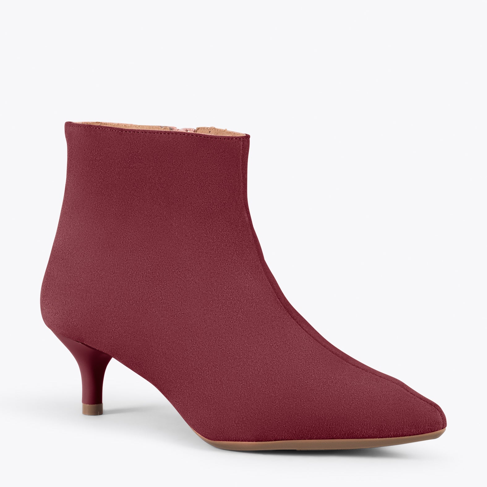 OUTFIT – BURGUNDY elegant low heel booties