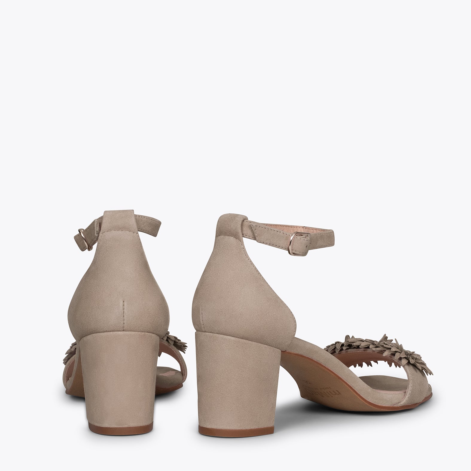 ZINNIA – TAUPE sandals with pompom details
